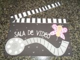 Placa de porta sala de video